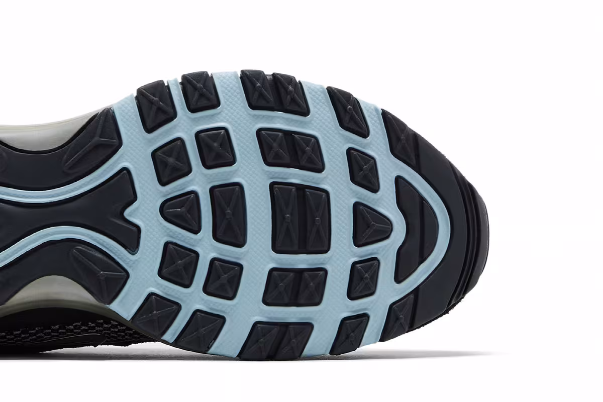 Nike Women's Air Max 97 Black Chrome, view 6