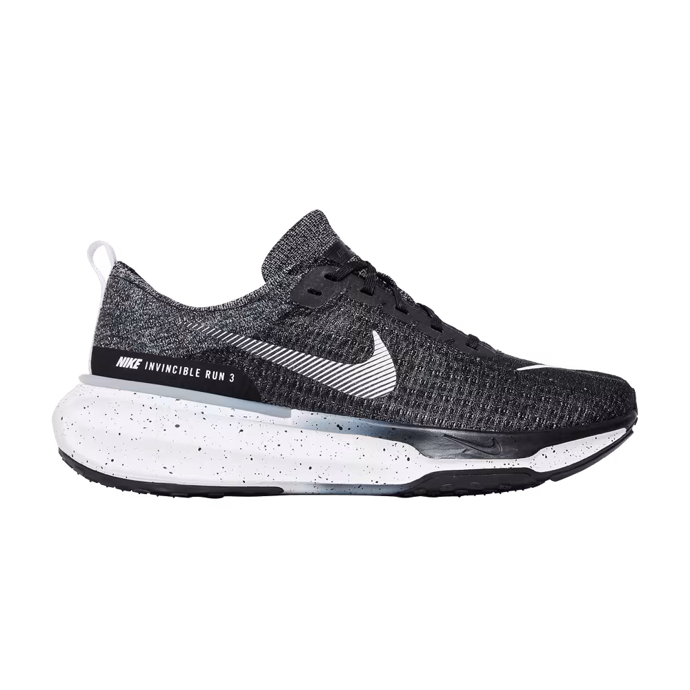 Nike ZoomX Invincible Run Flyknit 3 Oreo