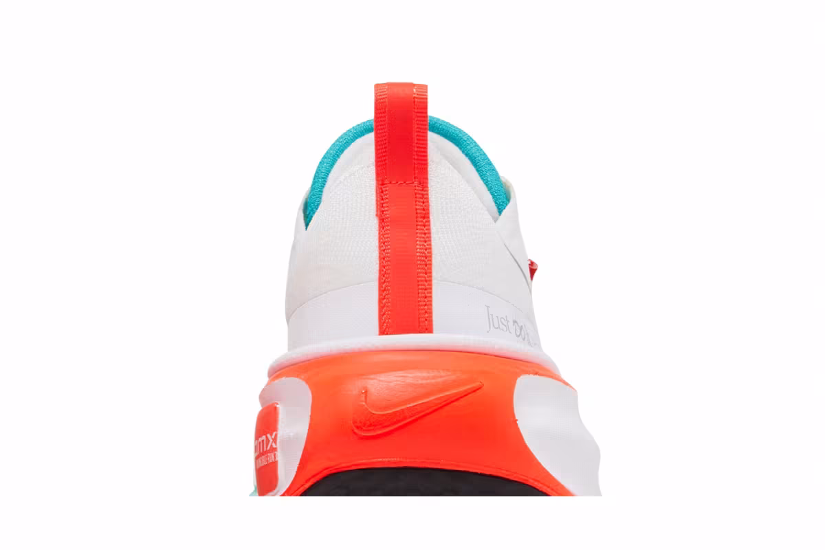 Nike ZoomX Invincible 3 Year of the Dragon, view 8