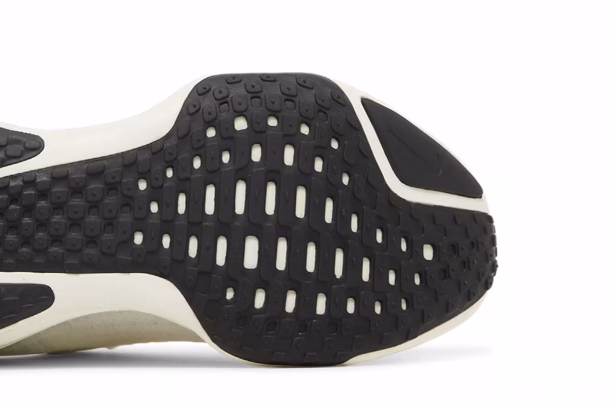 Nike ZoomX Invincible 3 Mismatched, view 6