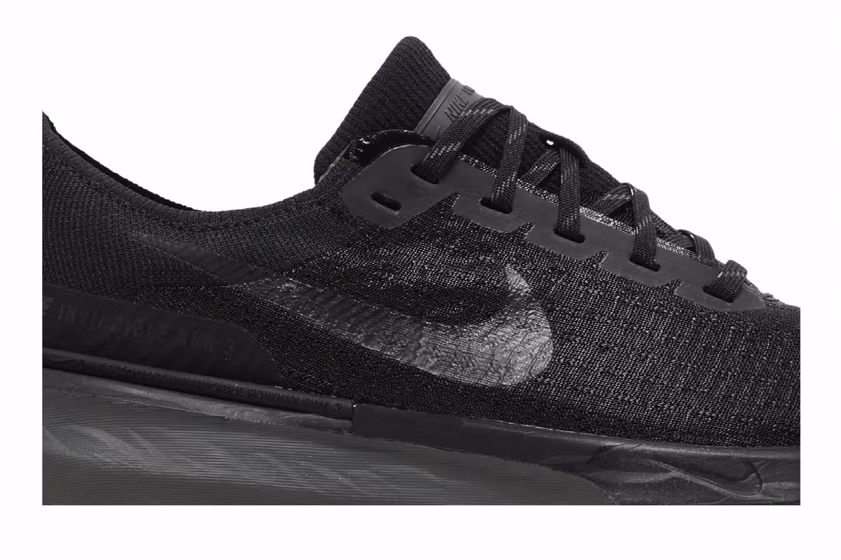 Nike Women's ZoomX Invincible 3 Black Anthracite, view 3