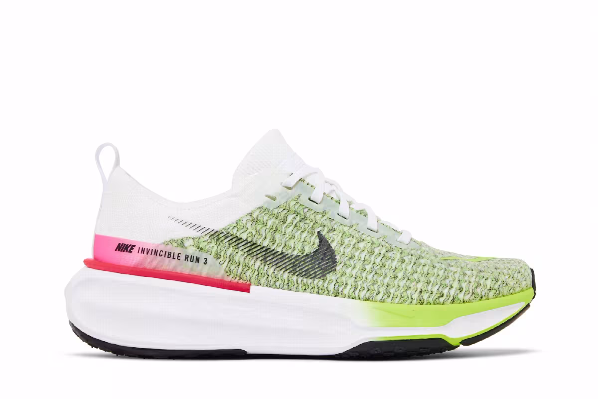 Nike ZoomX Invincible Run Flyknit 3 White Volt Hyper Pink, view 2
