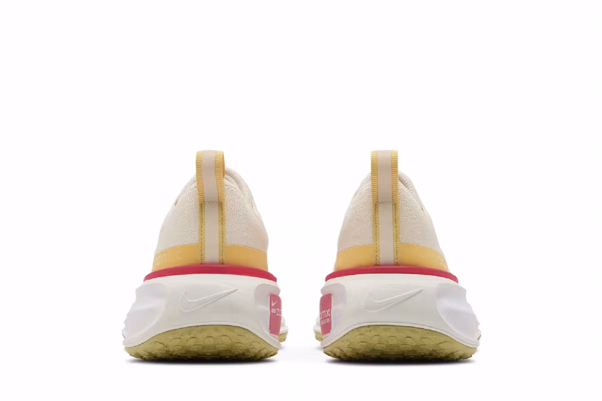 Nike Women's ZoomX Invincible 3 Light Cream Topaz, view 7
