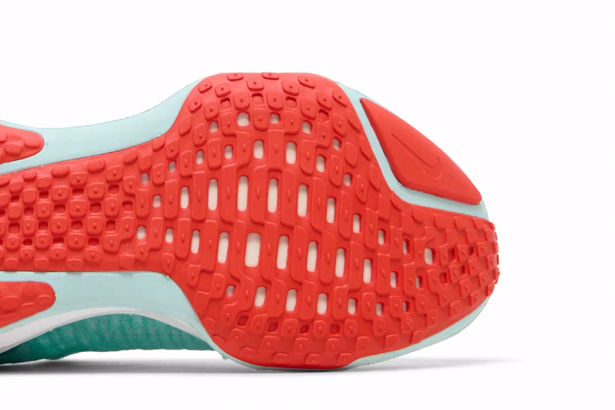 Nike Women's ZoomX Invincible 3 Jade Ice, view 6