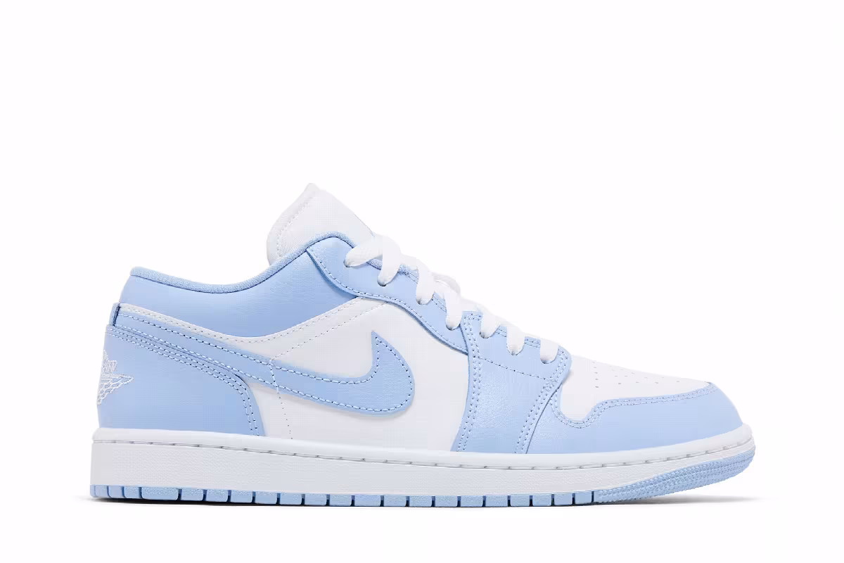 Women's Air Jordan 1 Low Aluminum, view 2