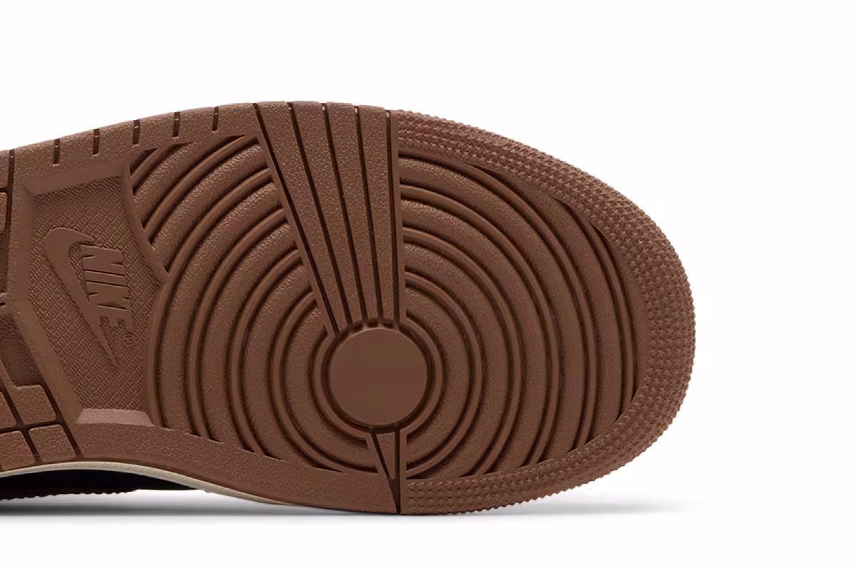Women's Air Jordan 1 Low Archaeo Brown, view 6