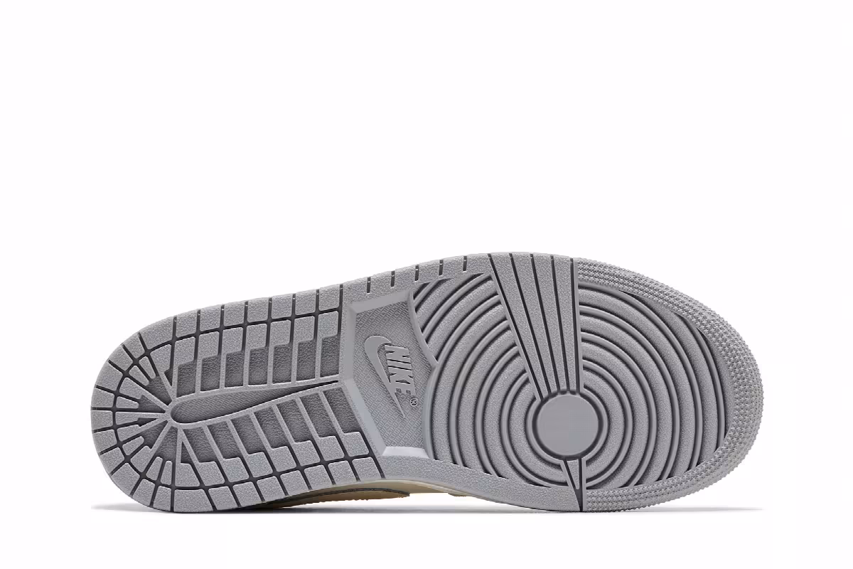 Women's Air Jordan 1 Low Sail Soft Pearl Sequins, view 5