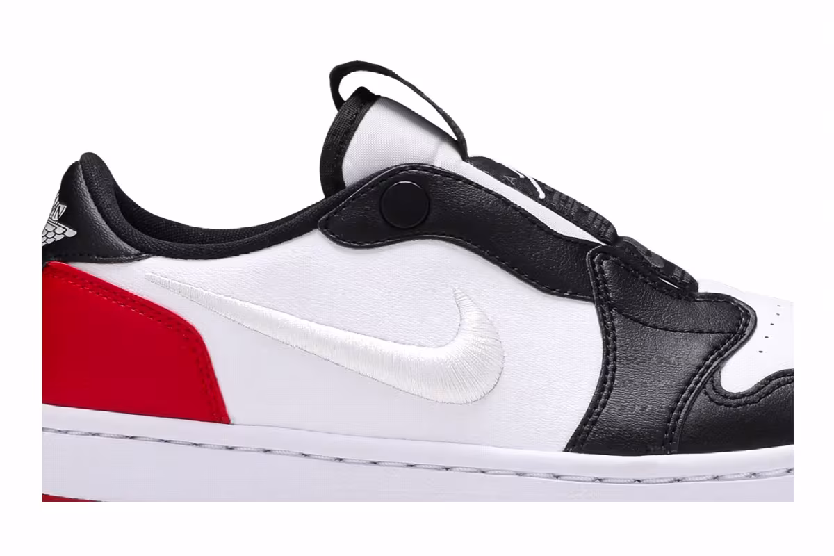 Women's Air Jordan 1 Low Slip Black Toe, view 3