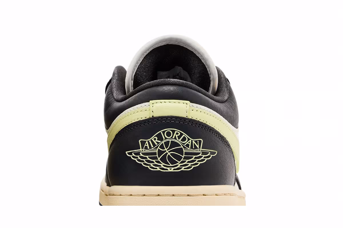 Women's Air Jordan 1 Low Fall League, view 8