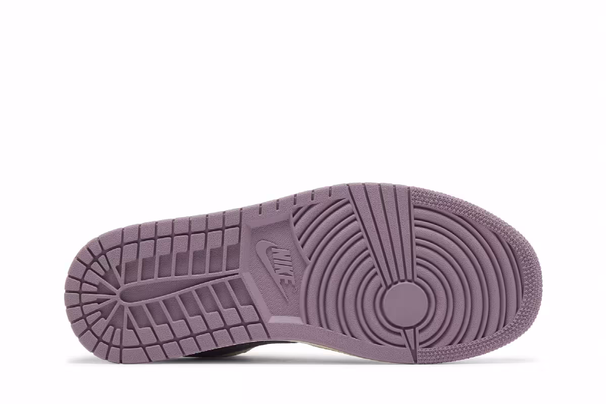 Women's Air Jordan 1 Low International Women's Day, view 5