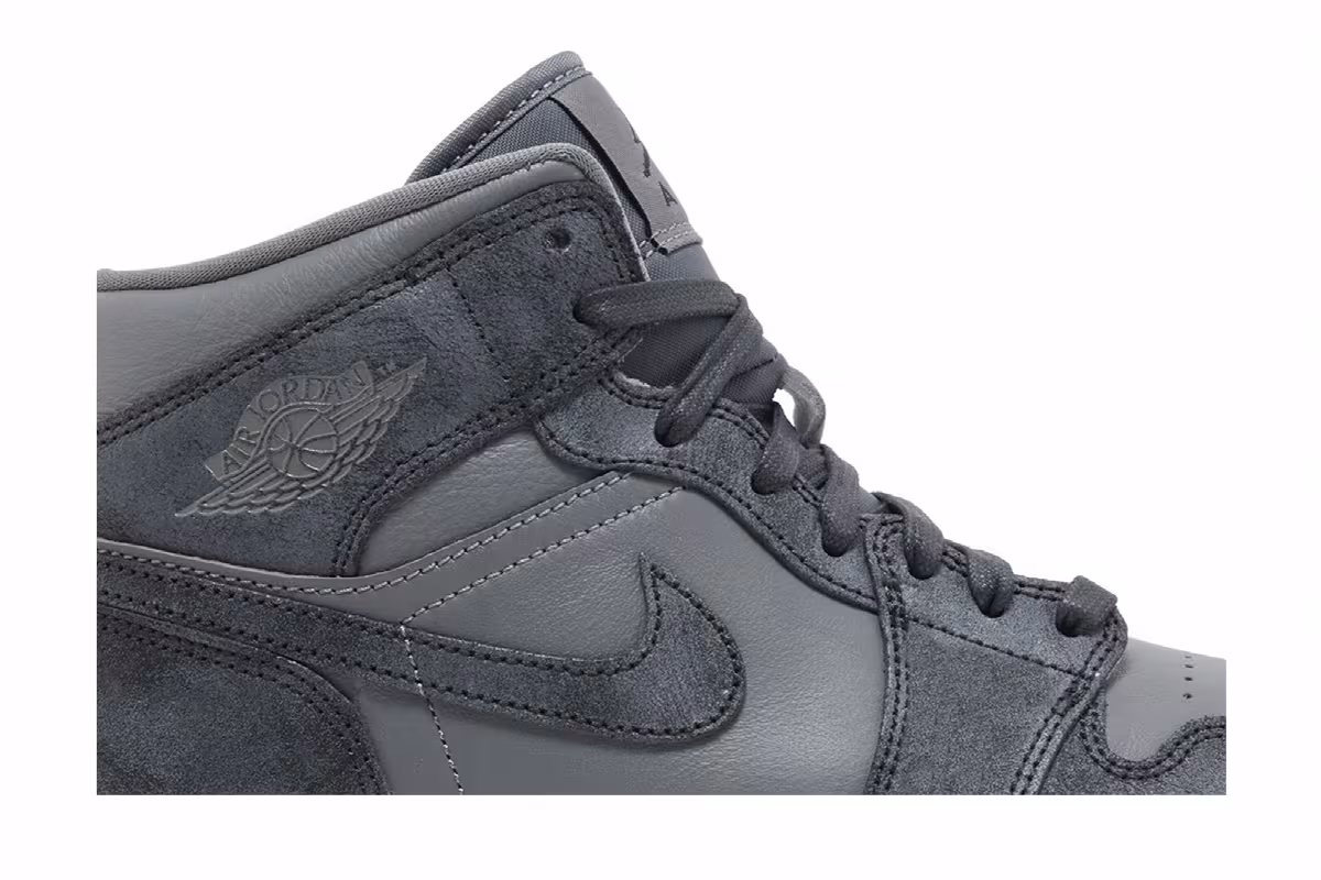 Women's Air Jordan 1 Mid Distressed Smoke Grey, view 3