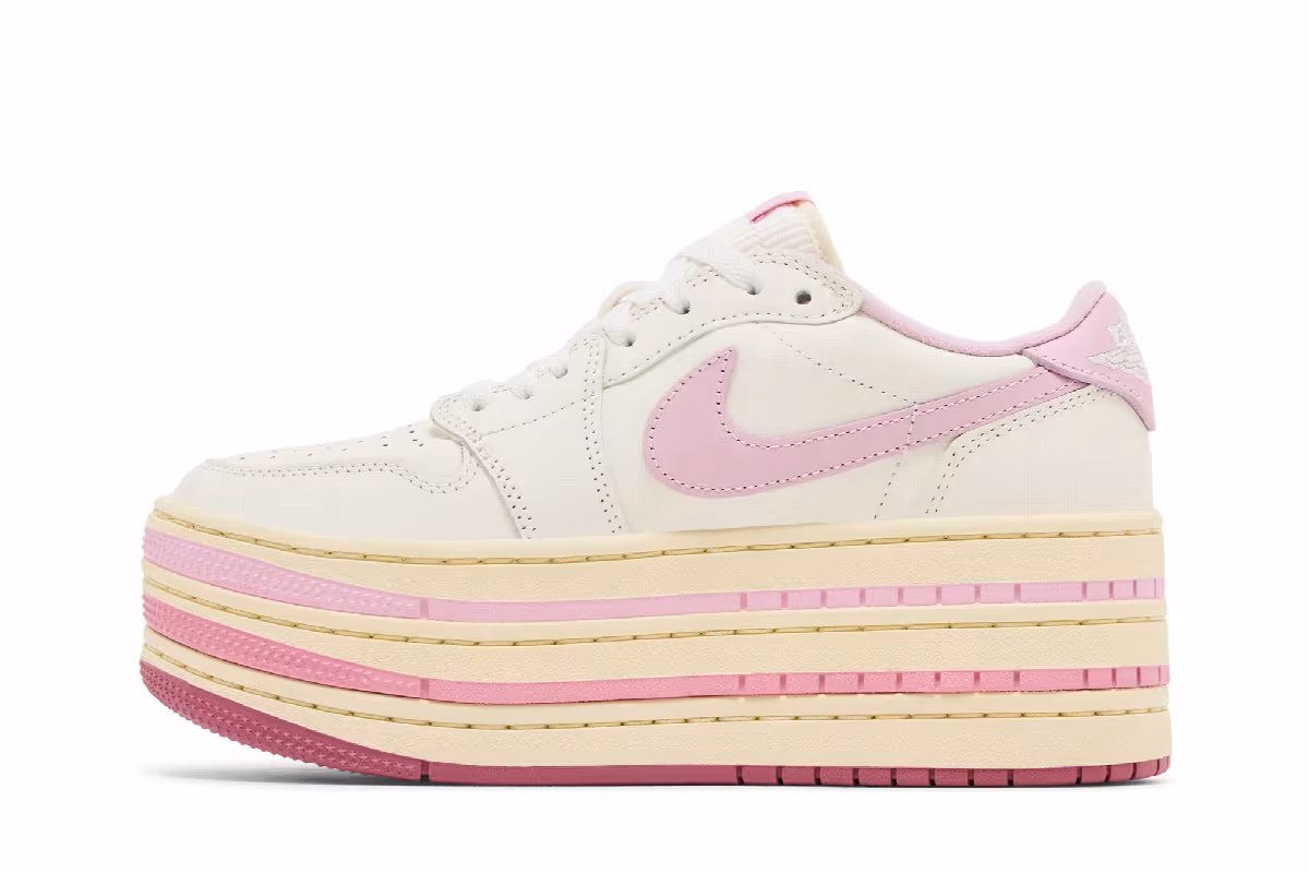 Women's Air Jordan 1 Triple Stack - Pale Ivory, view 4