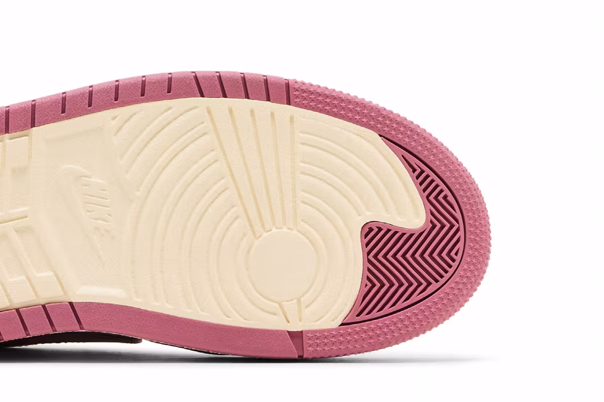 Women's Air Jordan 1 Triple Stack - Pale Ivory, view 6