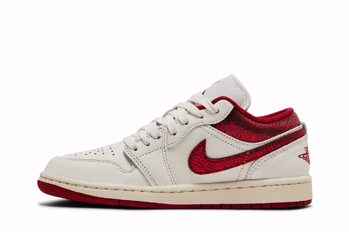 Women's Air Jordan 1 Low Ruby, view 4