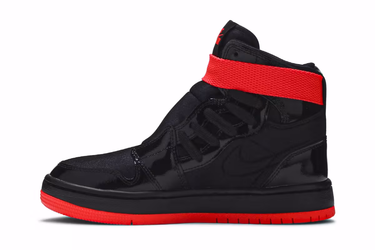 Women's Air Jordan 1 Nova XX Bred, view 4