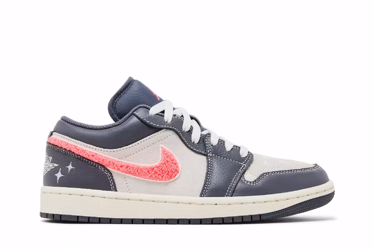 Women's Air Jordan 1 Low SE Light Graphite Hot Punch, view 2