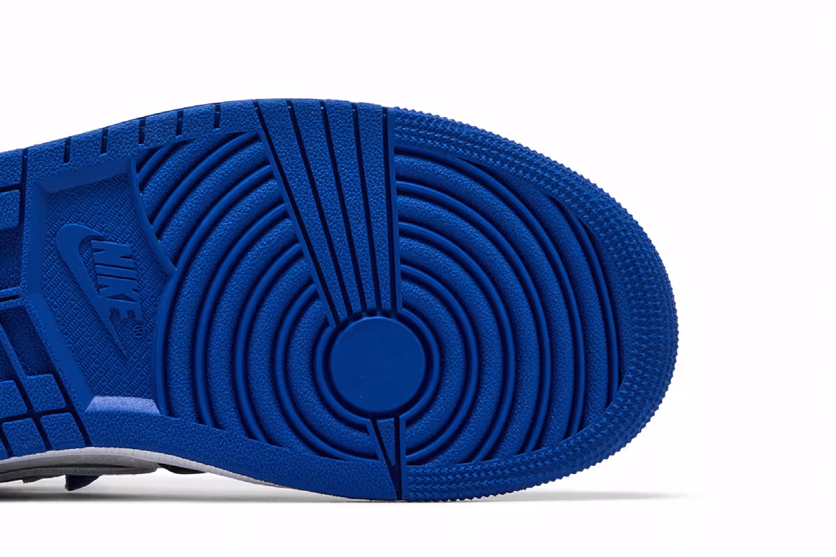 Women's Air Jordan 1 High Method of Make Royal Toe, view 6