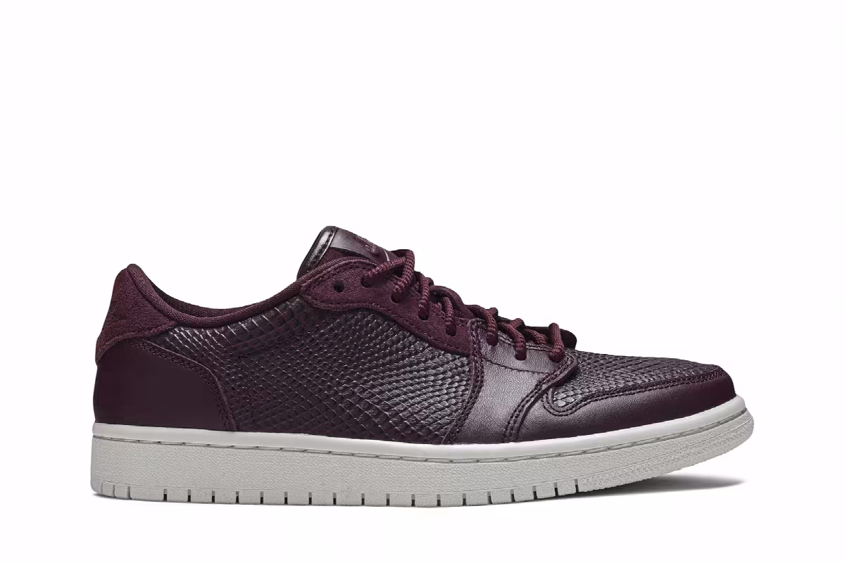 Women's Air Jordan 1 Low NS Bordeaux, view 2