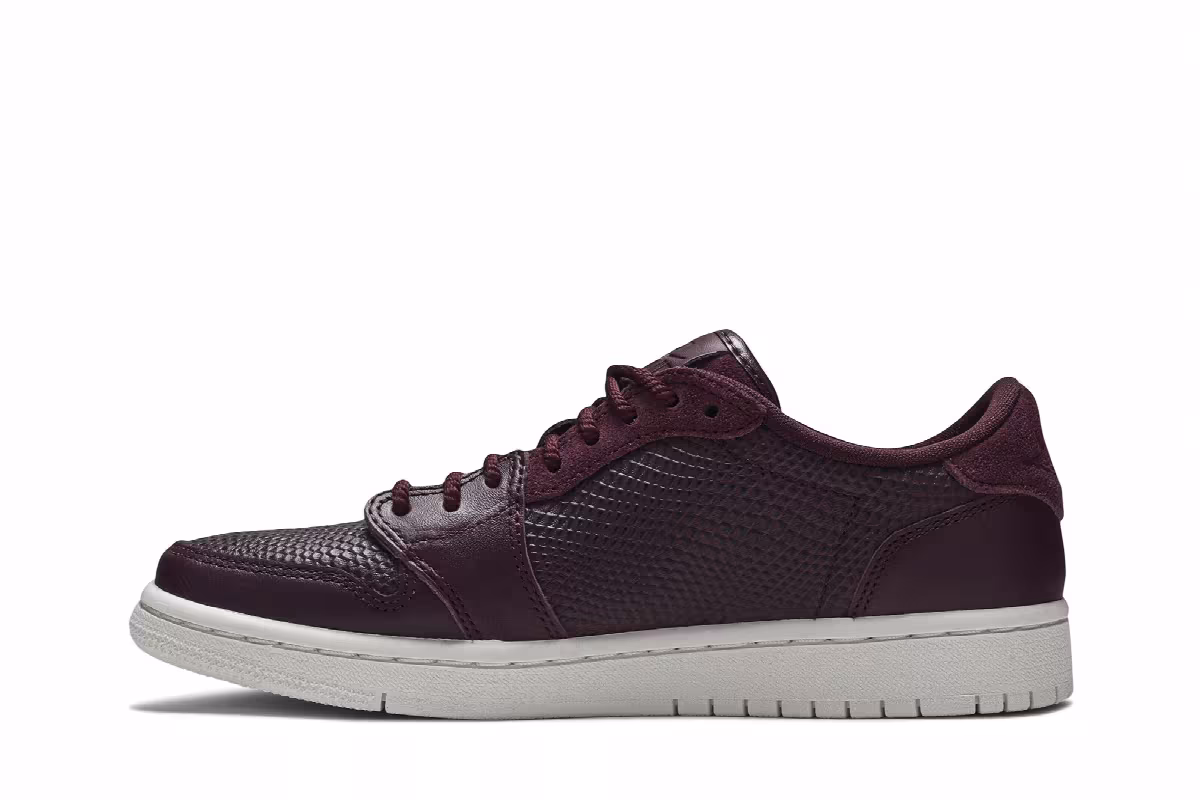 Women's Air Jordan 1 Low NS Bordeaux, view 4