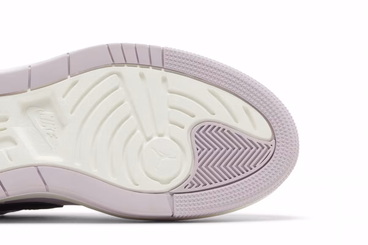 Women's Air Jordan 1 Low Elevate Iced Lilac, view 6