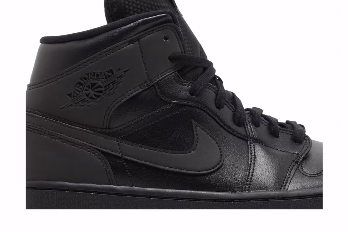 Women's Air Jordan 1 Mid Triple Black, view 3