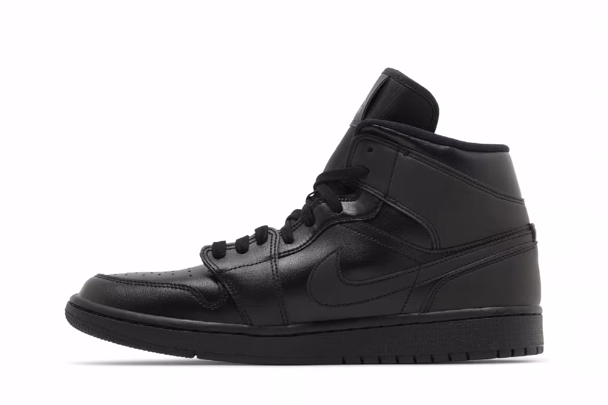 Women's Air Jordan 1 Mid Triple Black, view 4