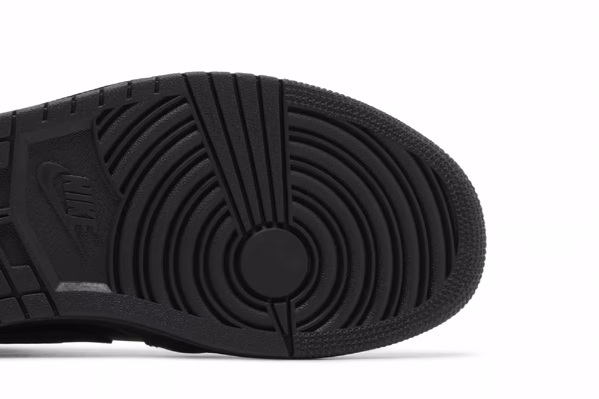Women's Air Jordan 1 Mid Triple Black, view 6
