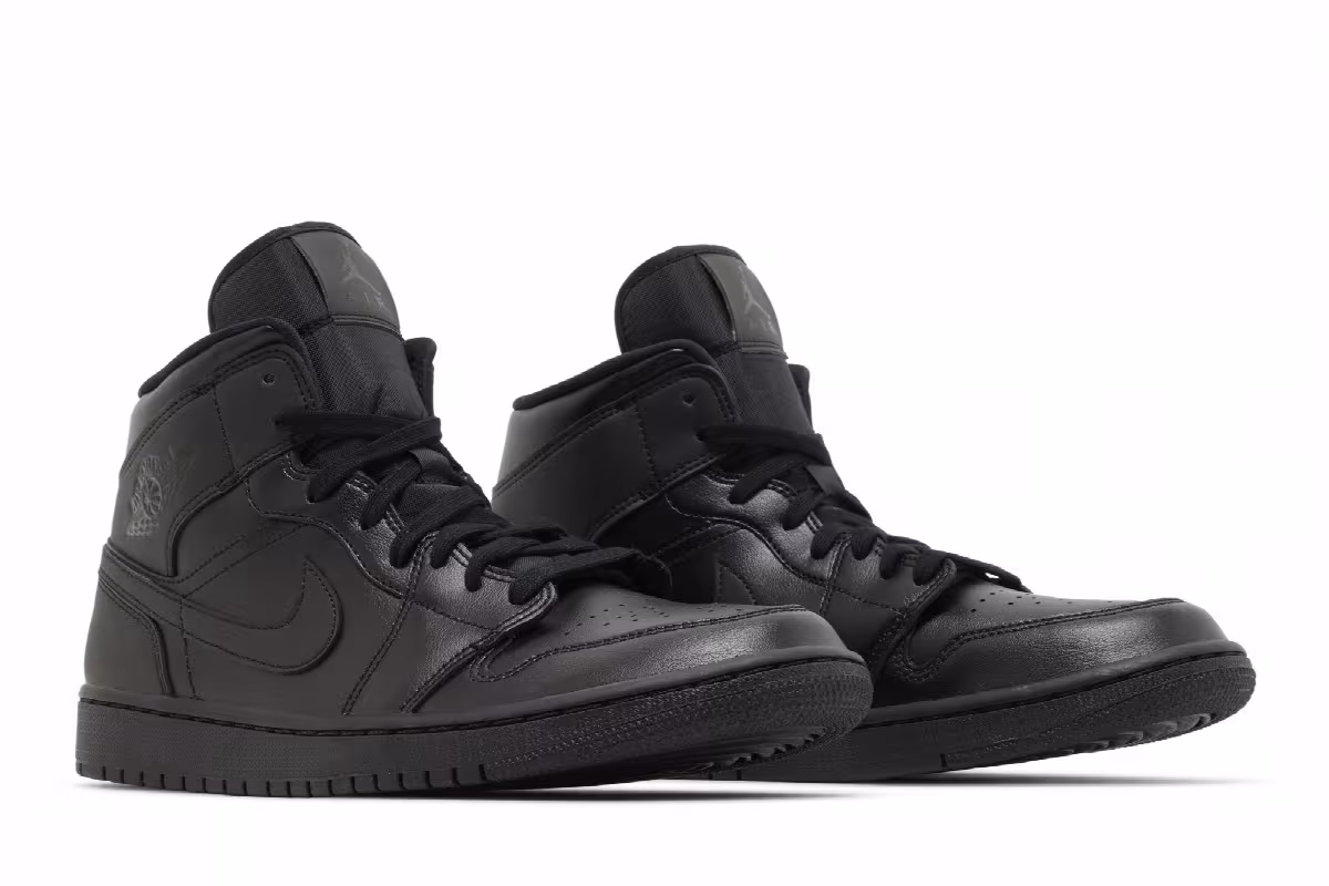 Women's Air Jordan 1 Mid Triple Black, view 9