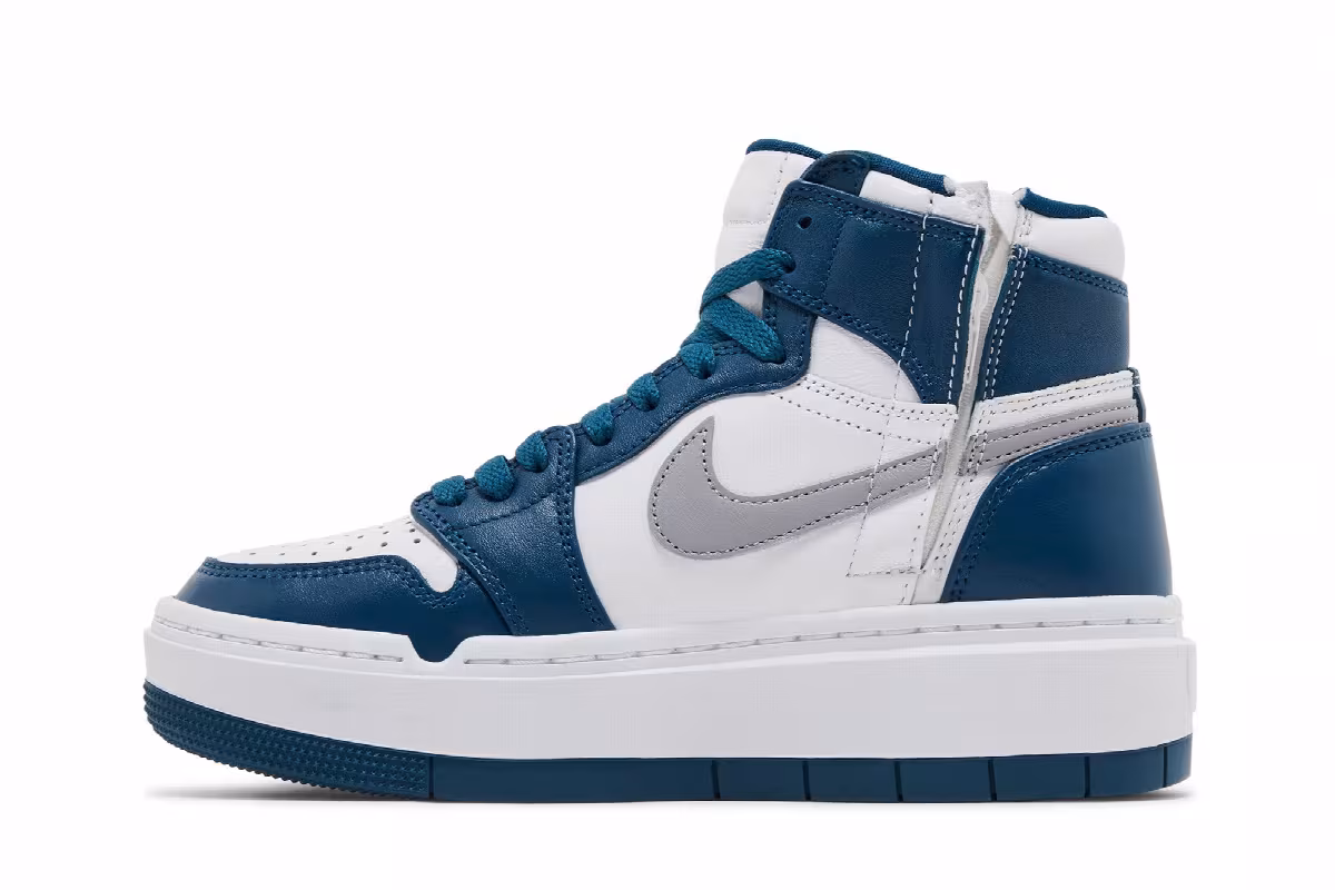 Women's Air Jordan 1 Elevate High Sky J French Blue, view 4