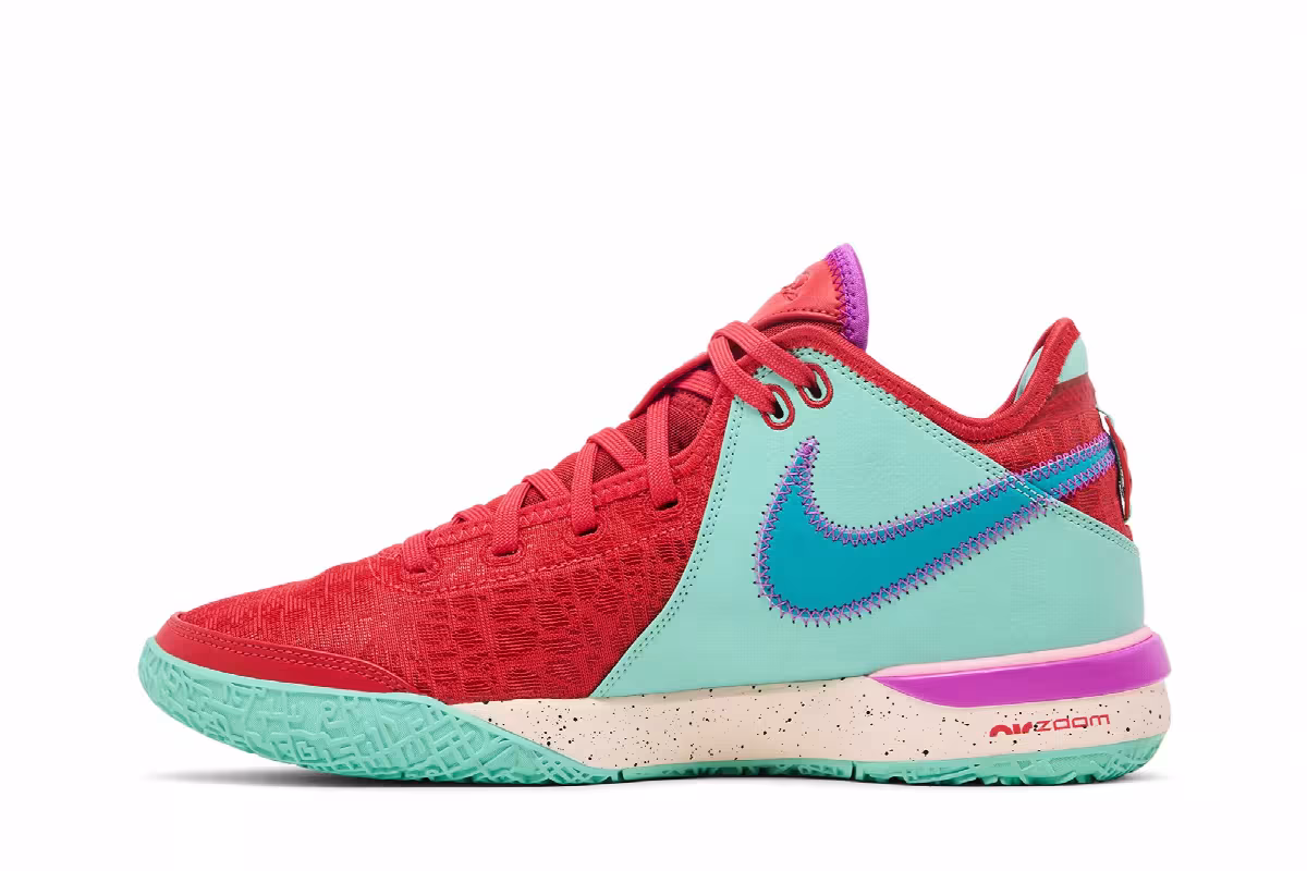 Nike Zoom LeBron NXXT Gen Track Red, view 4