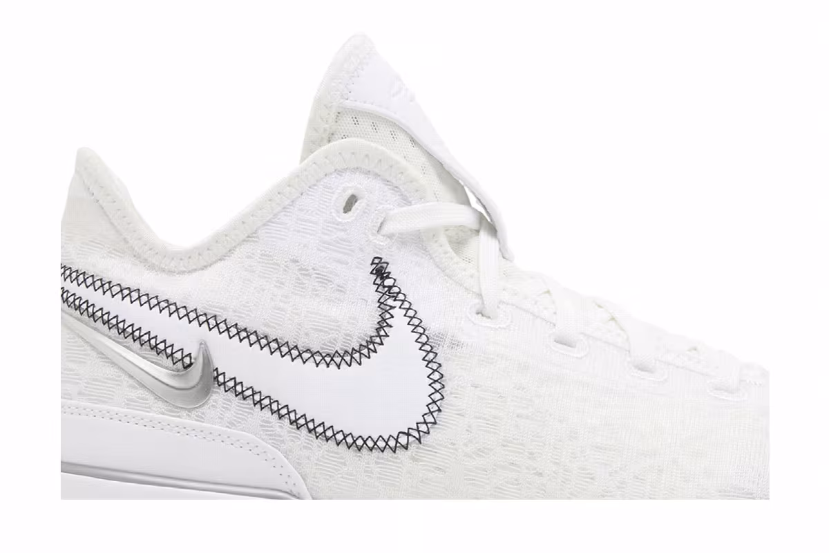 Nike Zoom LeBron NXXT Gen EP White, view 3