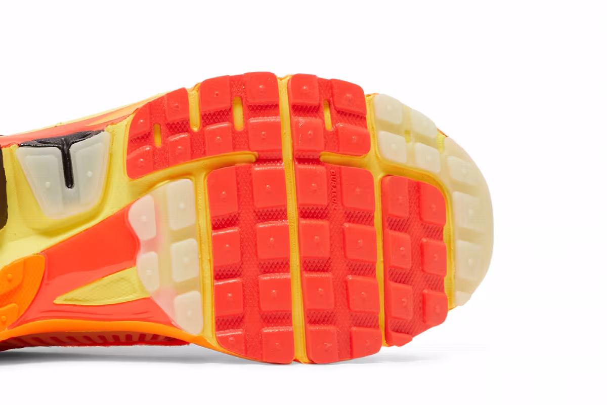 Nike Air Zoom Vomero 5 Doernbecher 2023, view 6