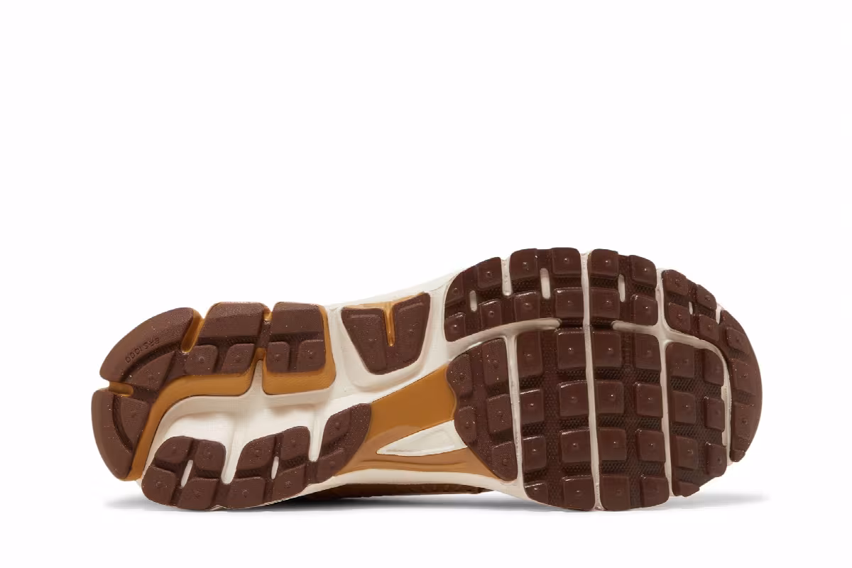 Nike Air Zoom Vomero 5 Wheat Grass, view 5