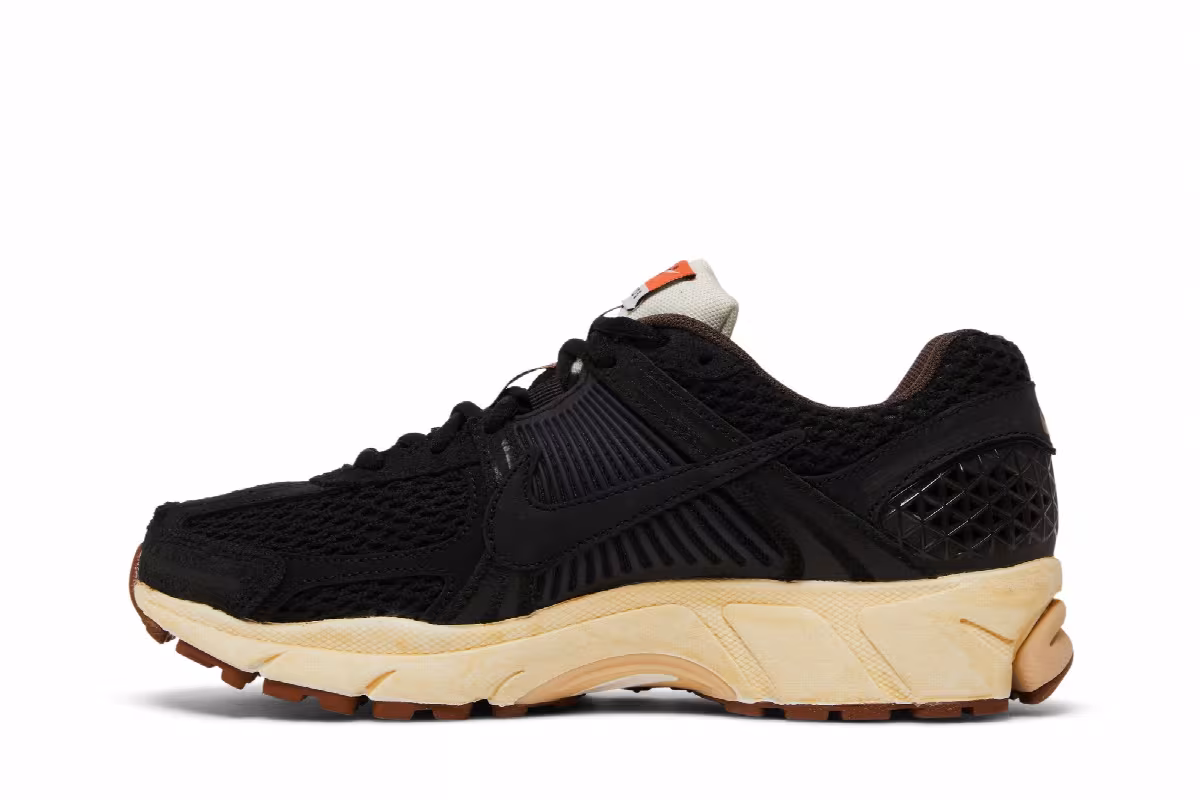 Nike Women's Zoom Vomero 5 Black Sesame, view 4
