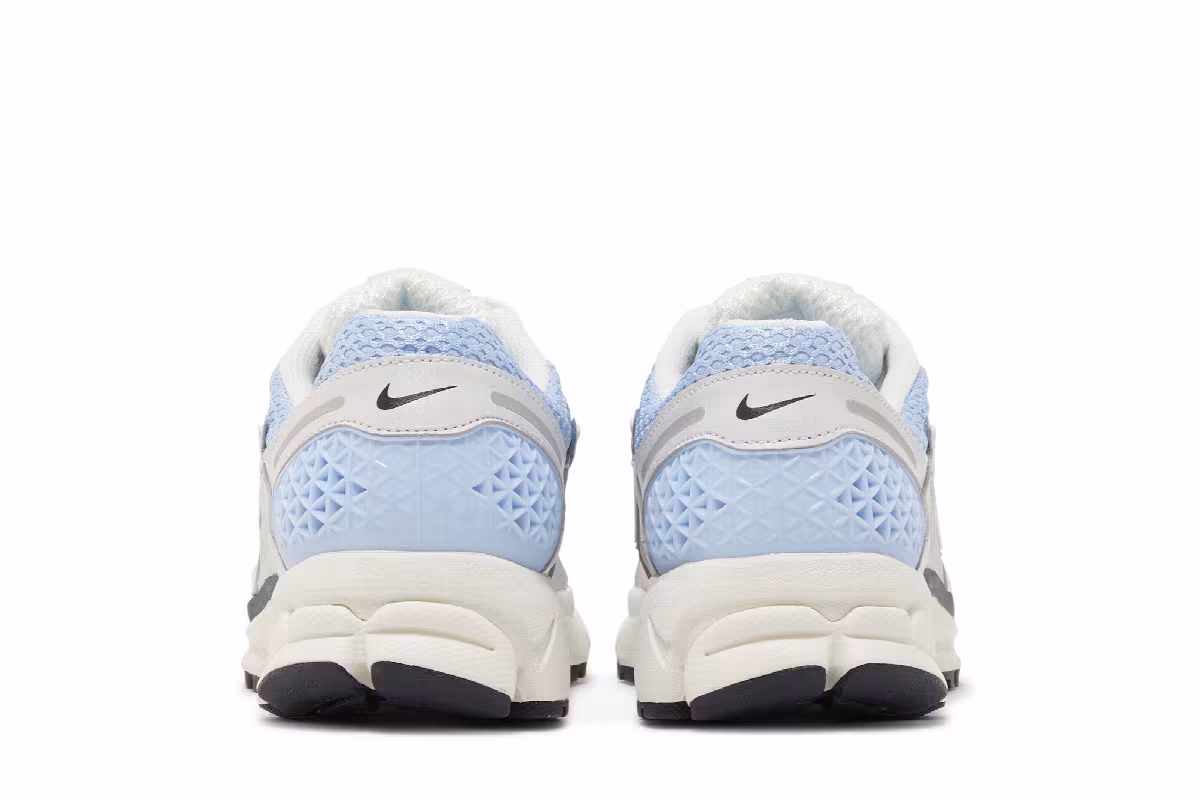 Nike Women's Air Zoom Vomero 5 Royal Tint, view 7