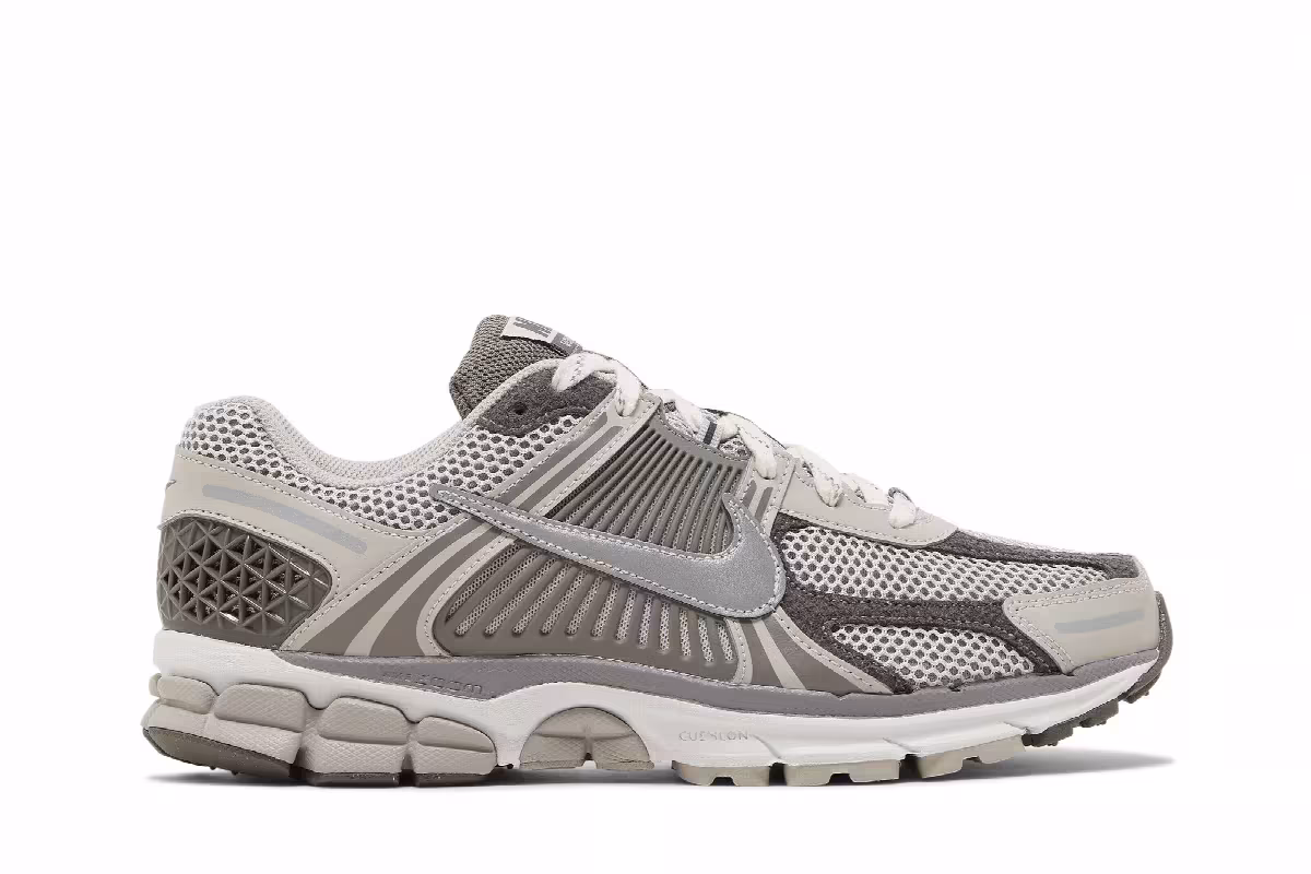 Nike Air Zoom Vomero 5 Light Iron Ore, view 2