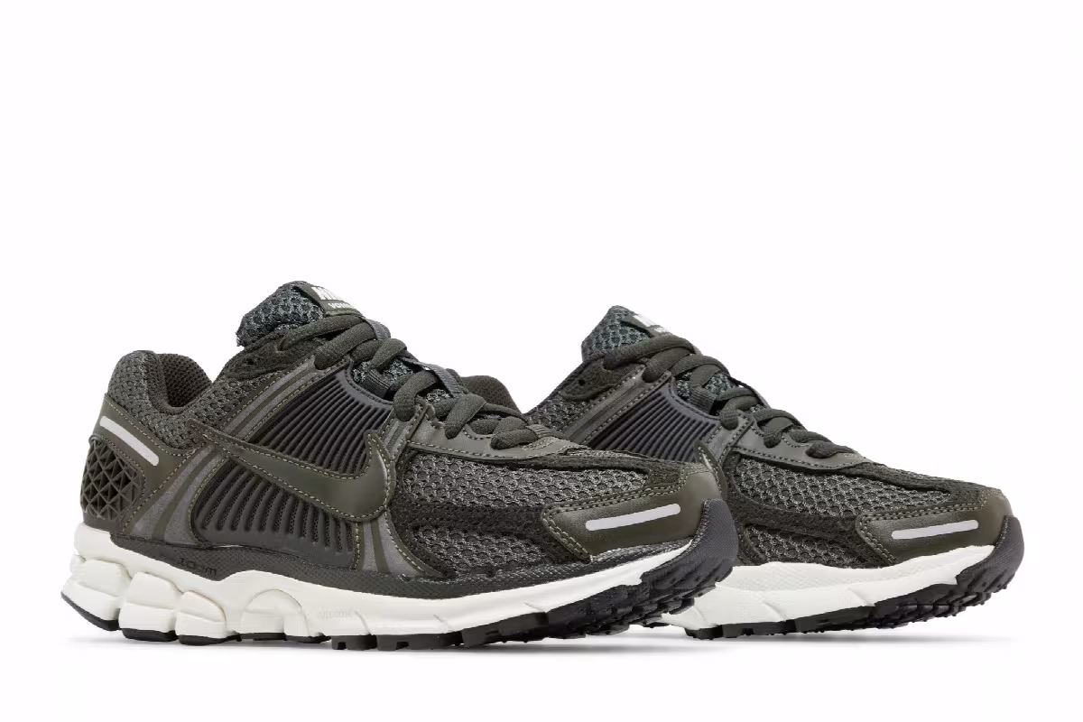Nike Women's Air Zoom Vomero 5 Sequoia, view 9