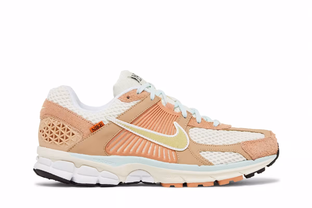 Men's Zoom Vomero 5 Have a Nike Day, view 2