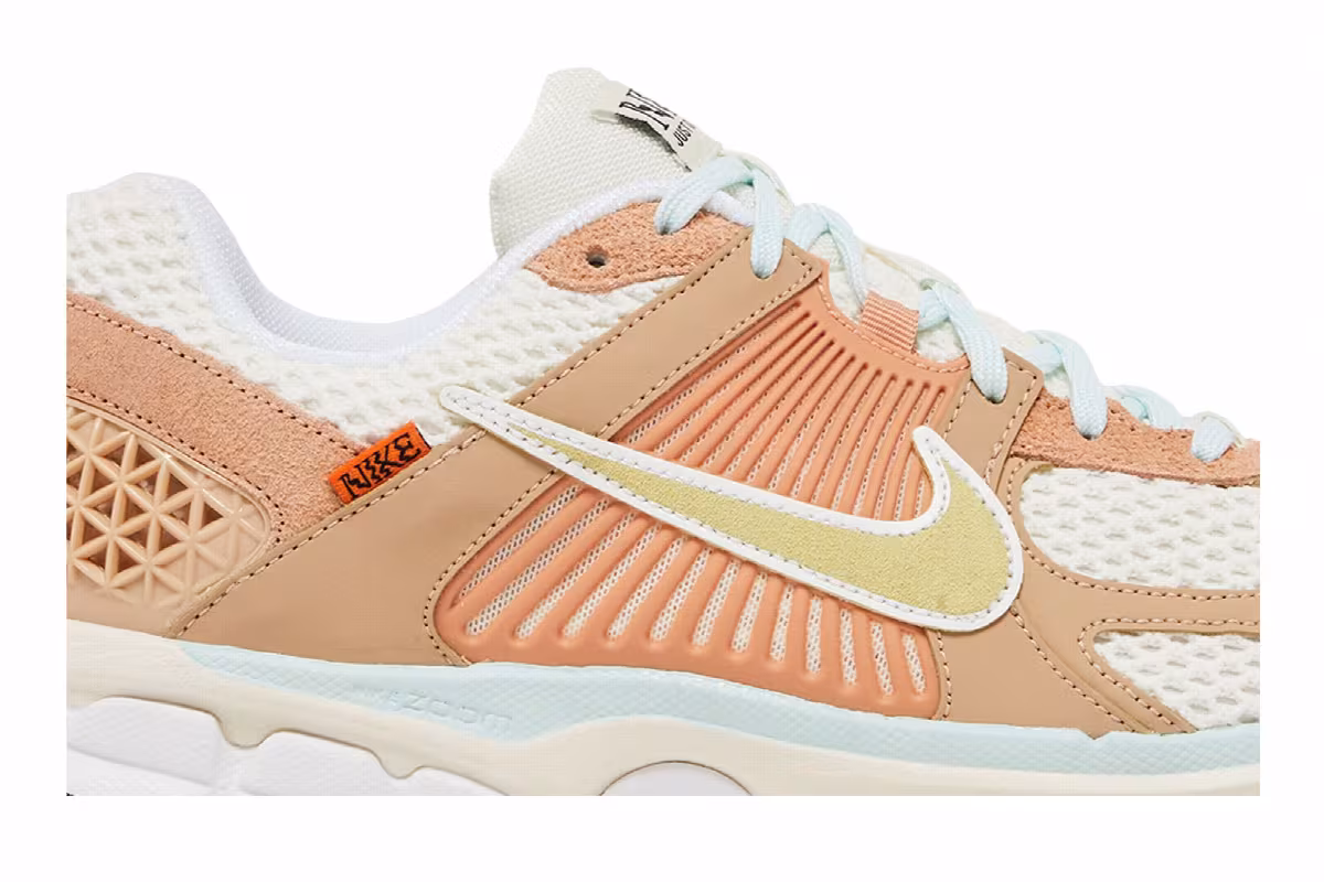 Men's Zoom Vomero 5 Have a Nike Day, view 3