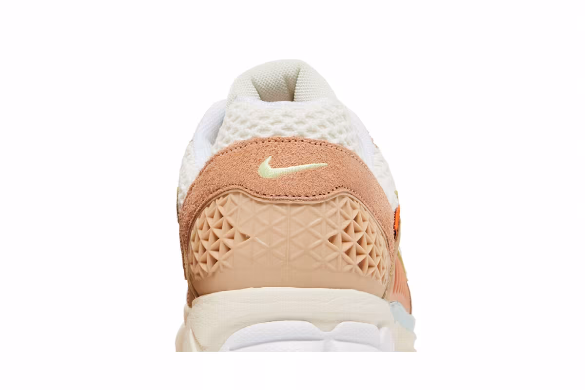 Men's Zoom Vomero 5 Have a Nike Day, view 8
