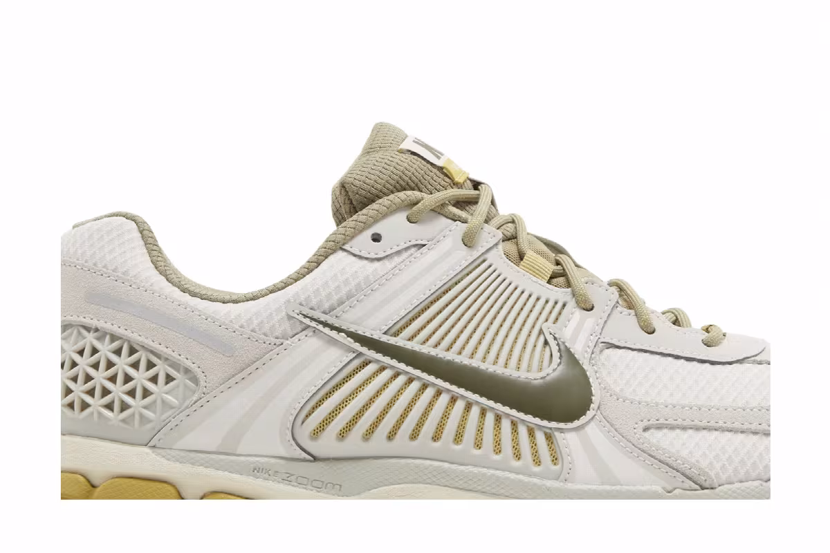 Nike Air Zoom Vomero 5 Light Bone Olive, view 3