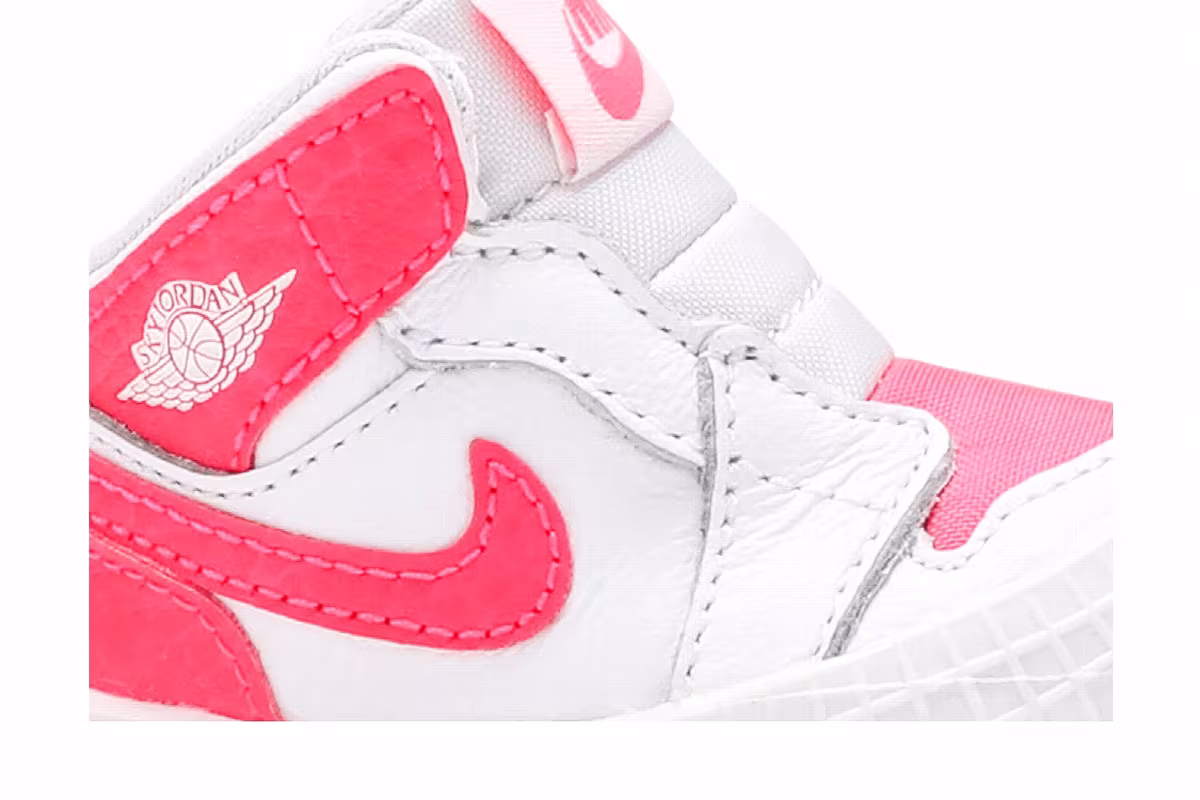 Air Jordan 1 Crib Bootie Racer Pink, view 3