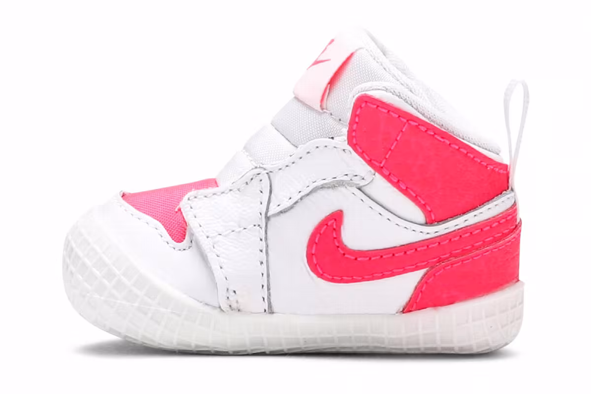 Air Jordan 1 Crib Bootie Racer Pink, view 4