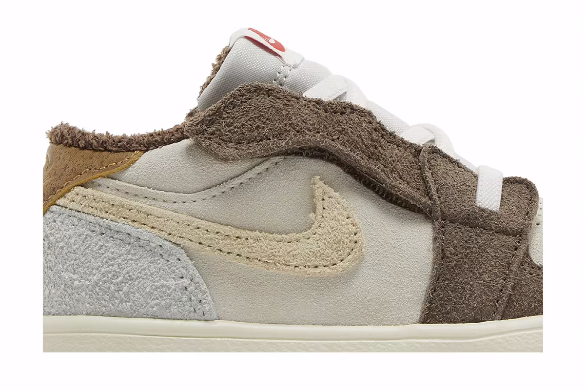 Air Jordan 1 Low ALT TD Year of the Rabbit, view 3