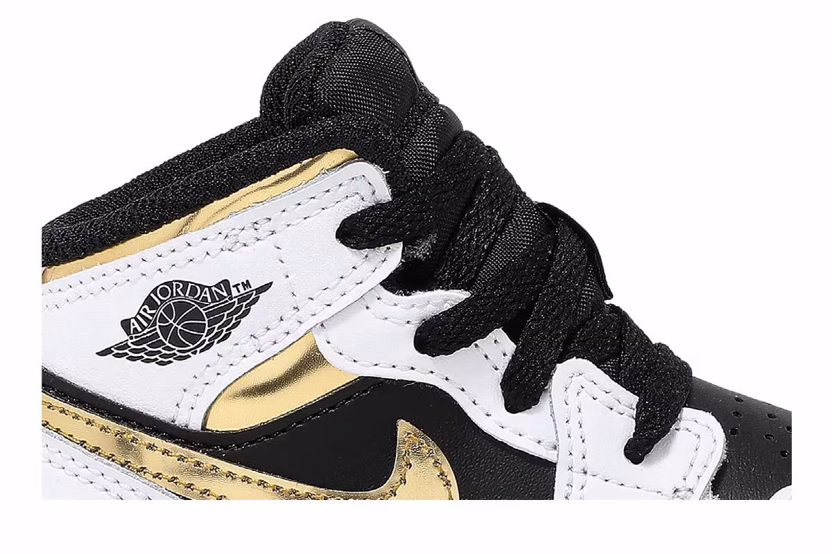 Air Jordan 1 Mid TD White Gold, view 3