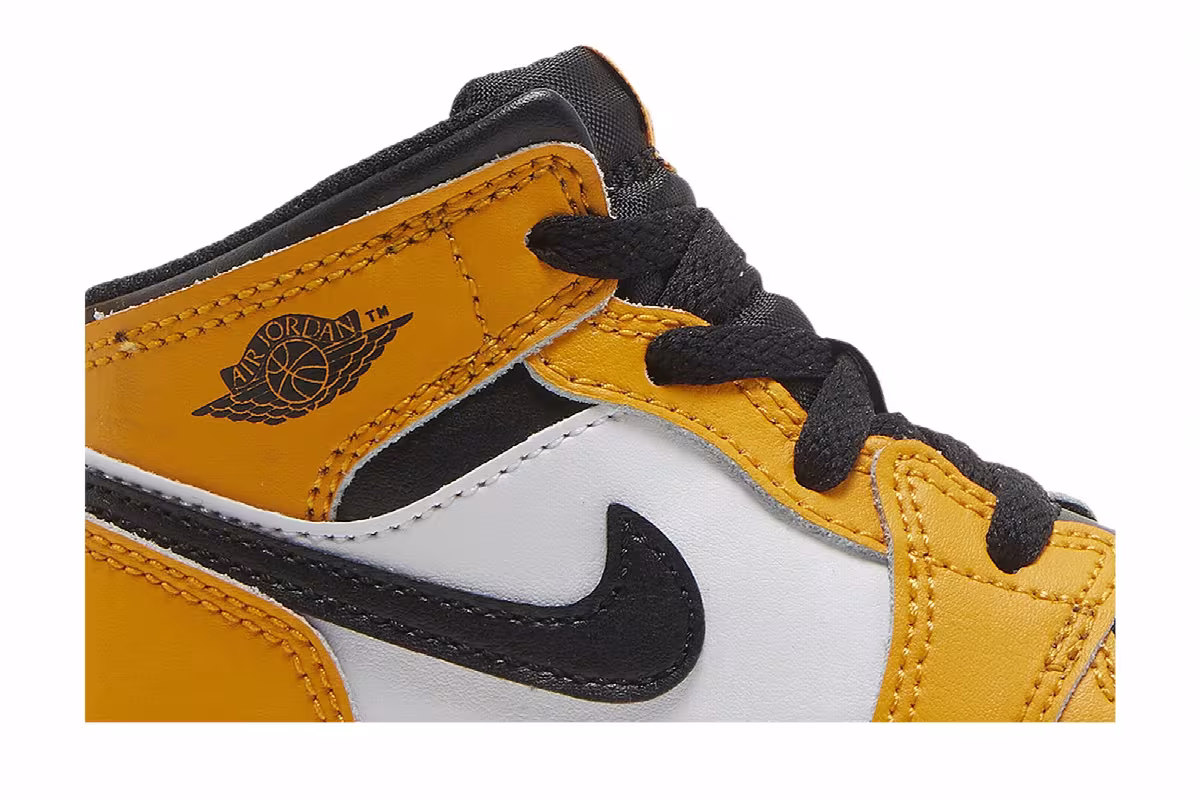 Air Jordan 1 Mid TD Reverse Yellow Toe, view 3
