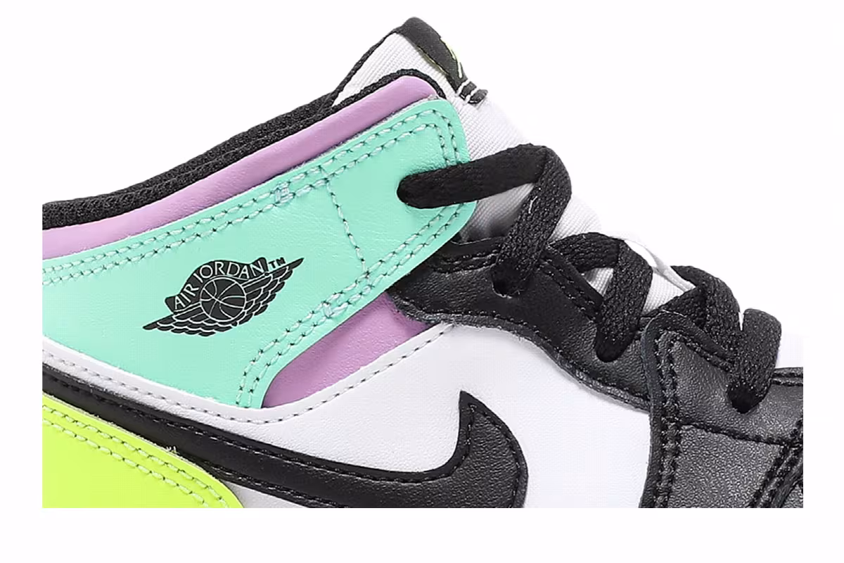 Air Jordan 1 Mid TD Pastel, view 3