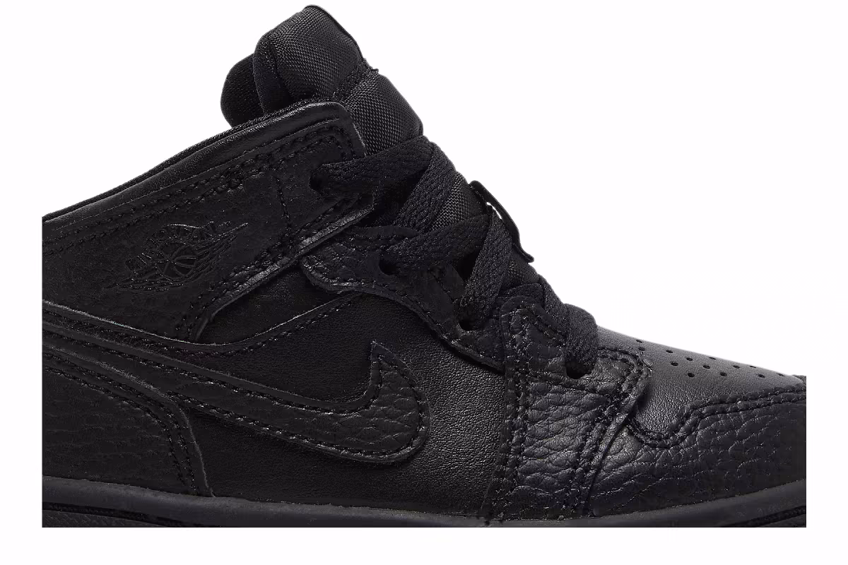 Air Jordan 1 Mid TD Triple Black, view 3