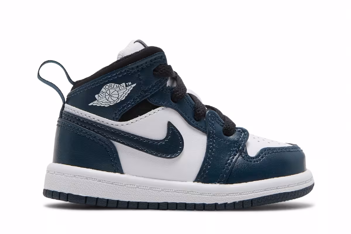 Air Jordan 1 Mid TD Armory Navy, view 2