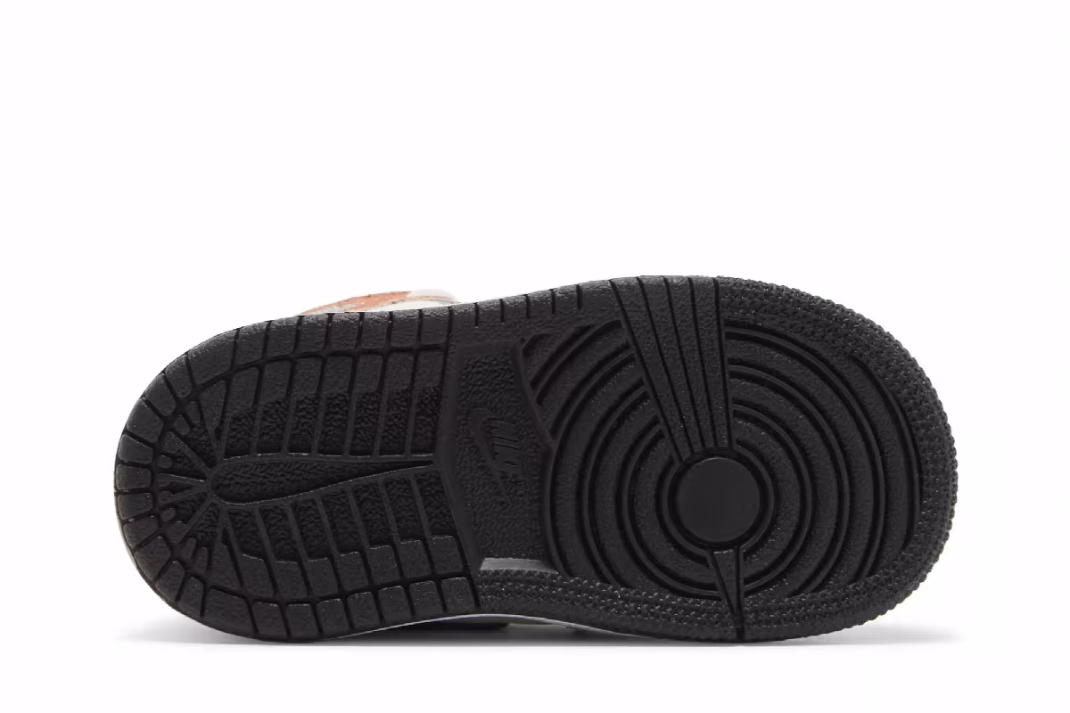 Air Jordan 1 Mid SE TD Orange Suede, view 5